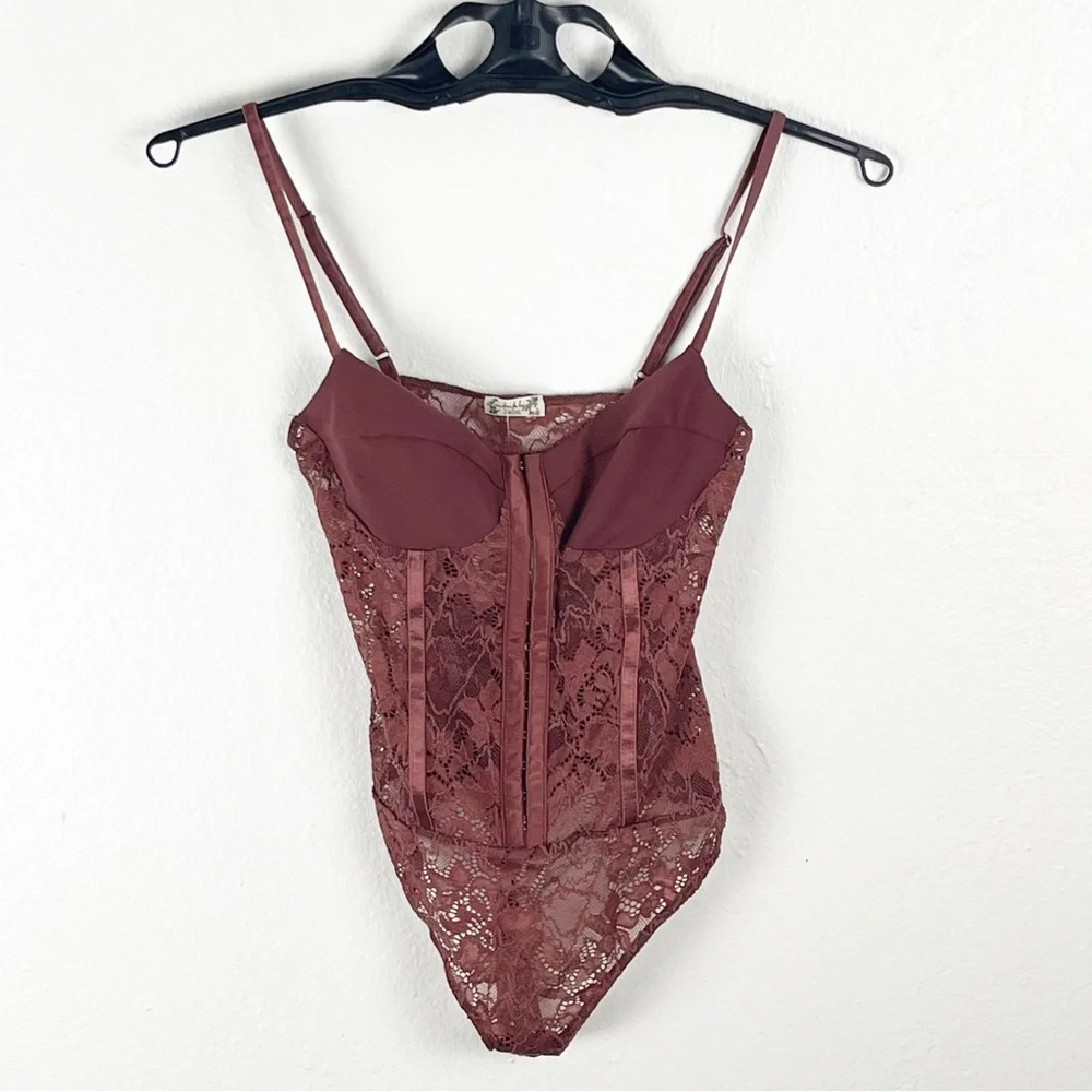 INTIMATELY FREE PEOPLE Double Dare Chocolate Lace Corset Thong Bodysuit Size XS
